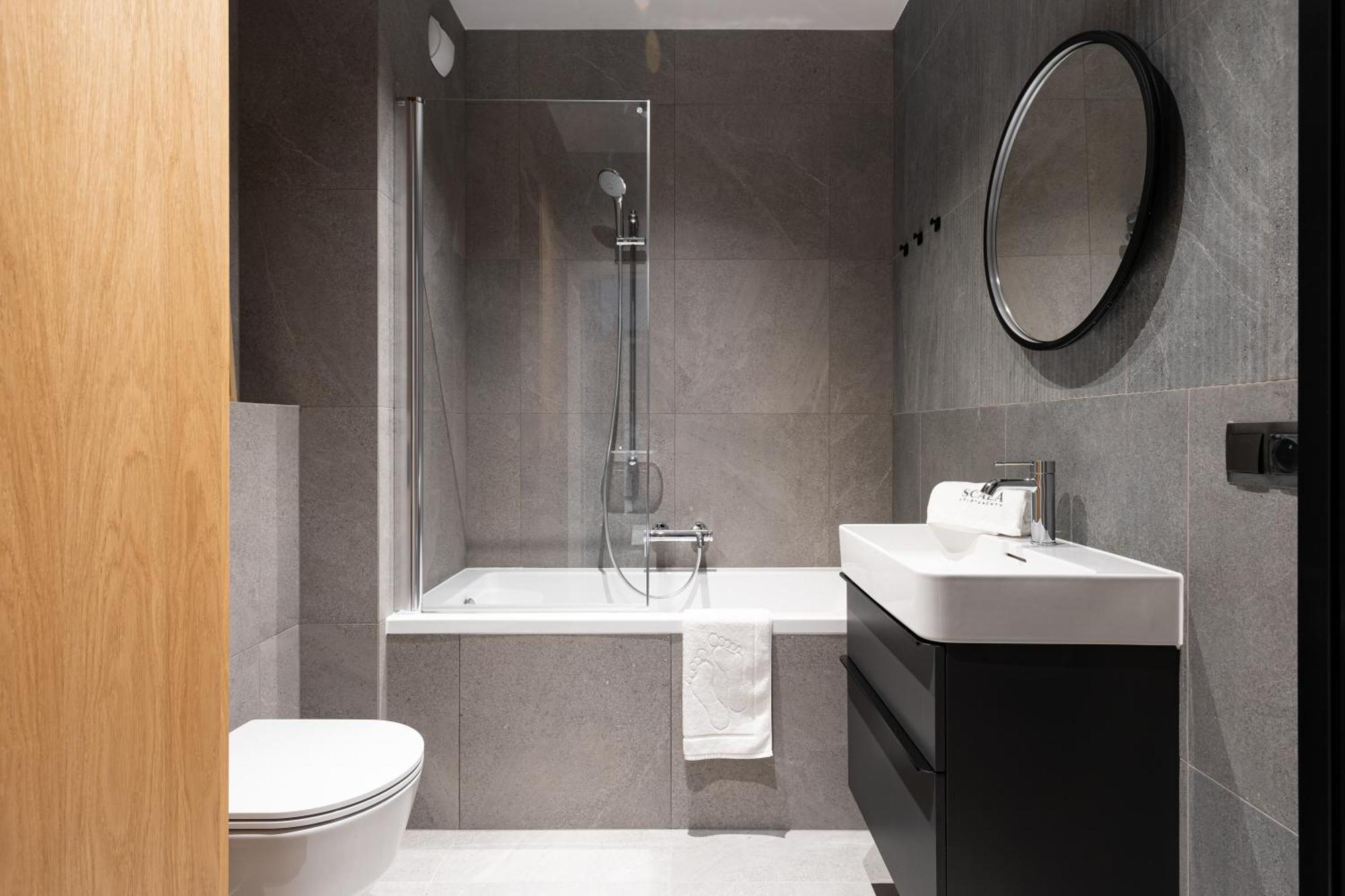 غدانسك Scala 60C City Center Apartments & Studio By Lion Apartments المظهر الخارجي الصورة